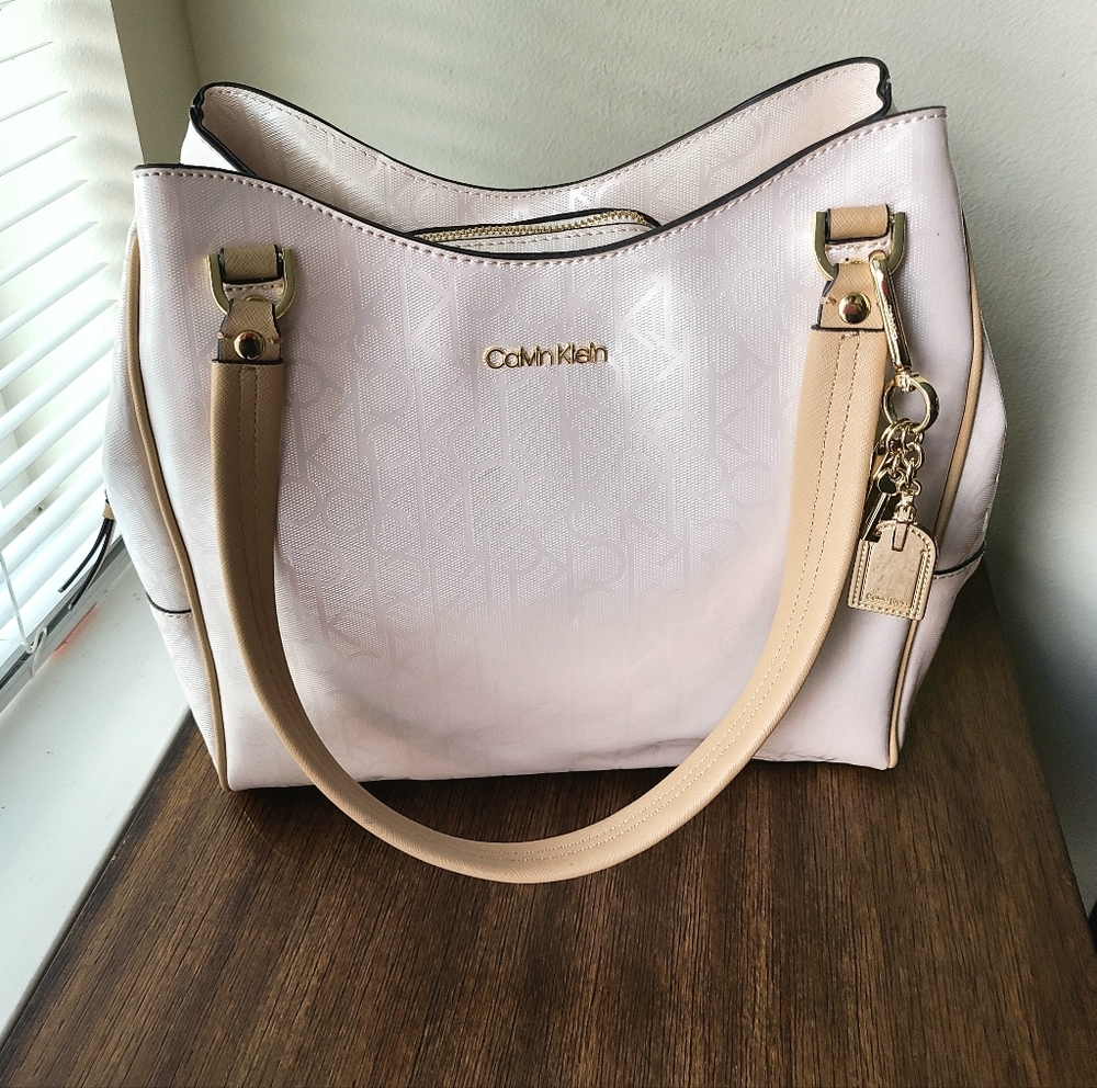 CALVIN KLEIN women's shoulder bag